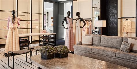 chanel completi|Chanel boutique.